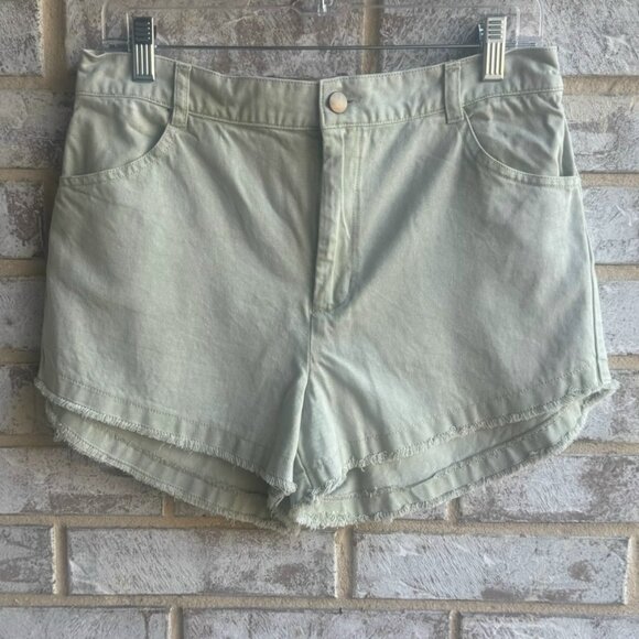 YFB Young Fabulous & Broke Raw Hem Olive Green Shorts Women's Size L - Picture 1 of 10